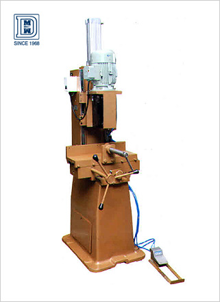 Pneumatic Chisel Machine